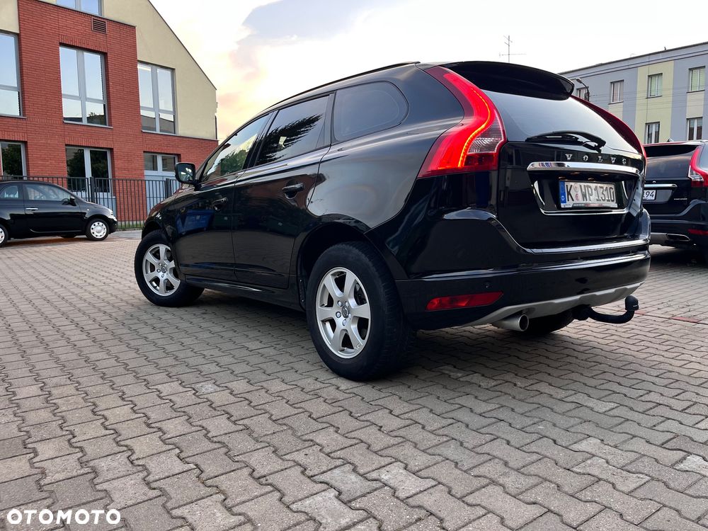 Volvo XC 60 D3 Inscription - 8