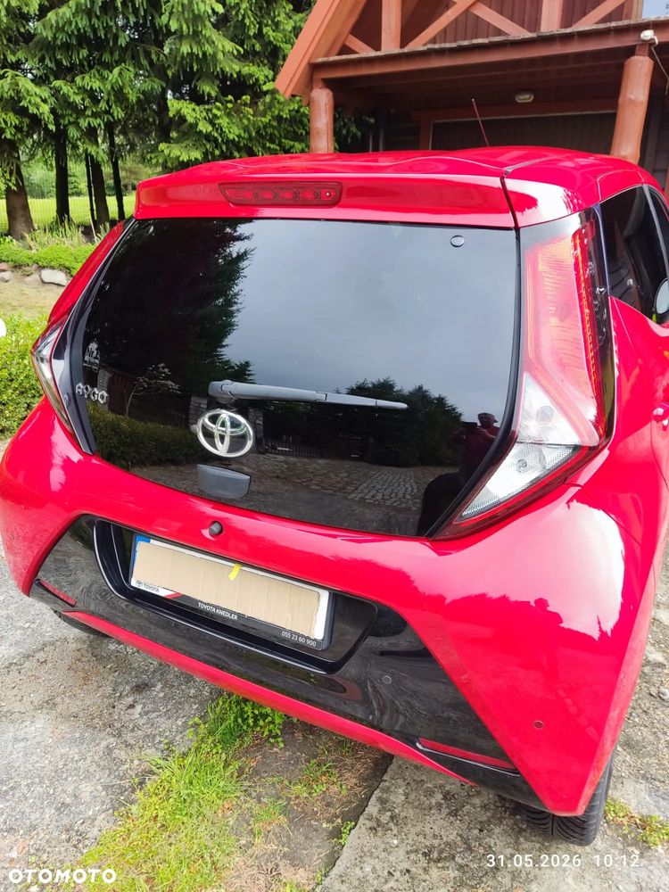 Toyota Aygo x-play - 2