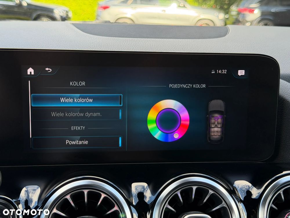 Mercedes-Benz GLA 200 d 4-Matic AMG Line - 41