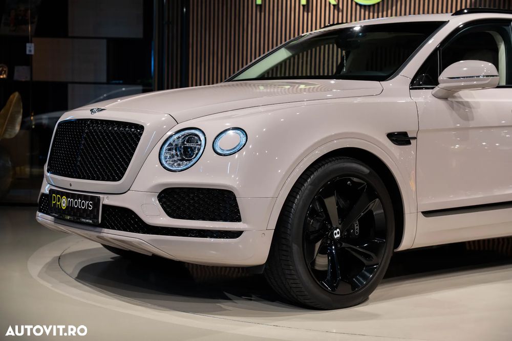 Bentley Bentayga - 32