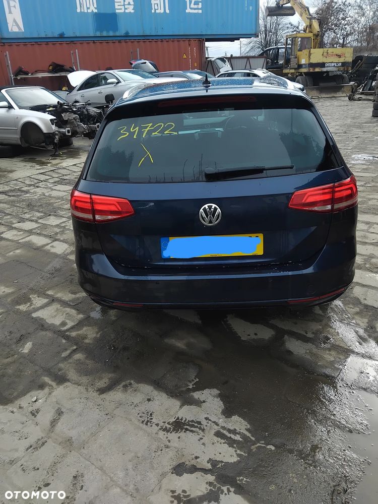 Maska zderzak Błotnik passat b8 LH5X - 3