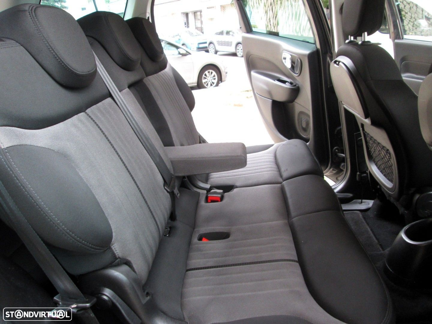 Fiat 500L Living 1.6 MJ S&S - 23