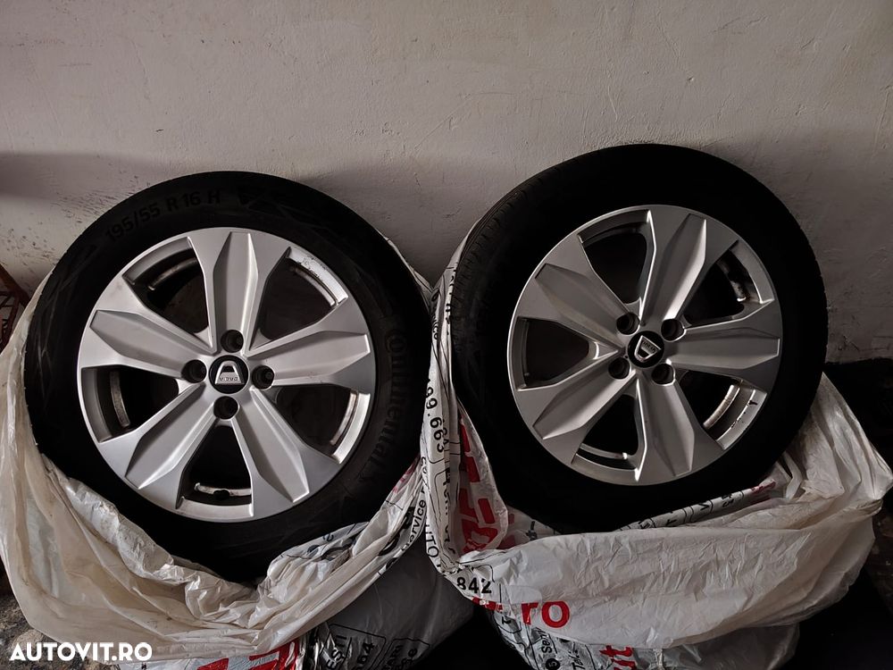 Dacia Logan TCe 90 MT6 Prestige - 25