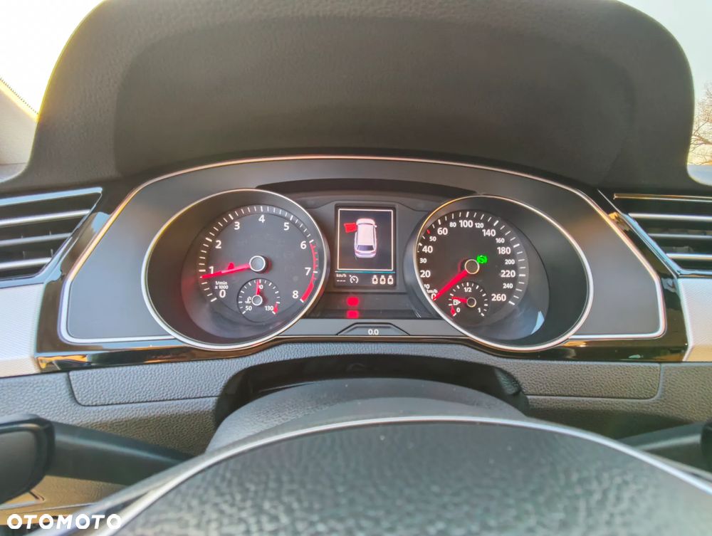 Volkswagen Passat 1.8 TSI BMT Comfortline DSG - 20