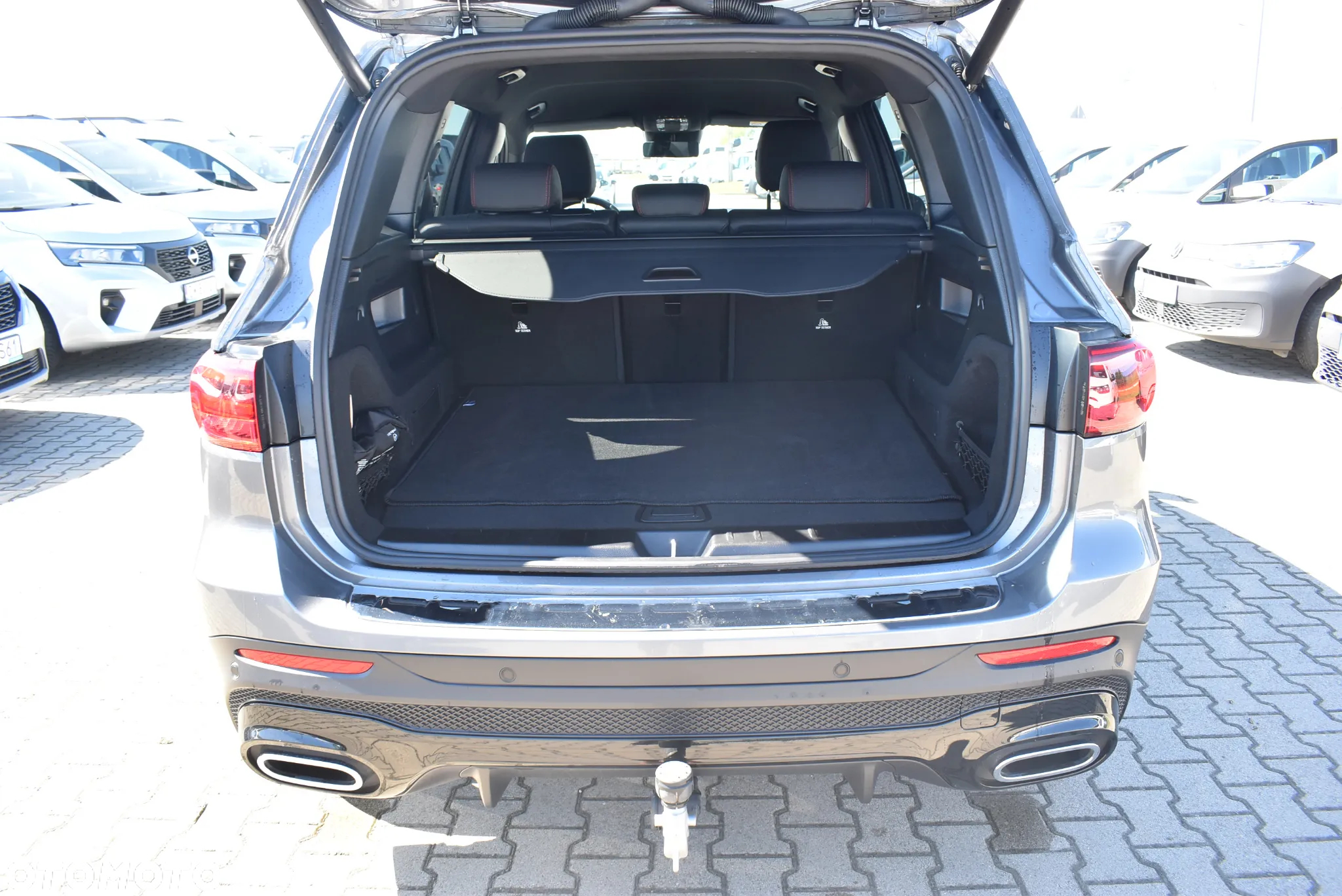Mercedes-Benz GLB 200 d 4-Matic 8G-DCT - 14