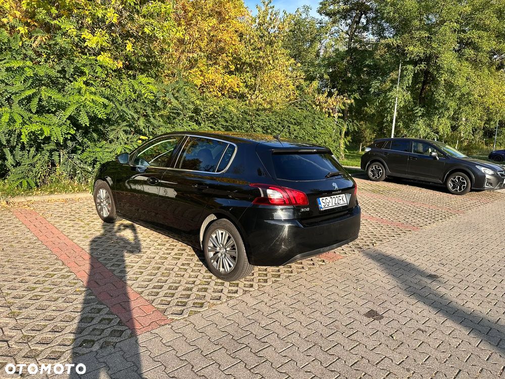 Peugeot 308 1.6 BlueHDi Allure S&S - 10