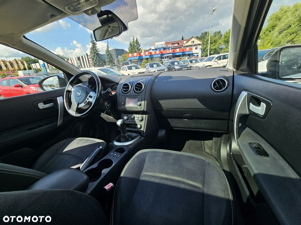 Nissan Qashqai - 30