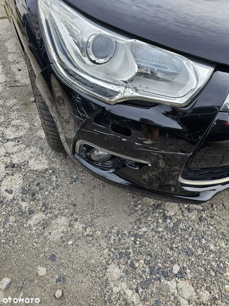 Citroën DS4 1.6 e-HDi SoChic MCP - 3