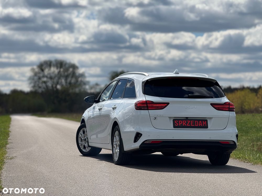 Kia Ceed 1.5 T-GDI M - 9