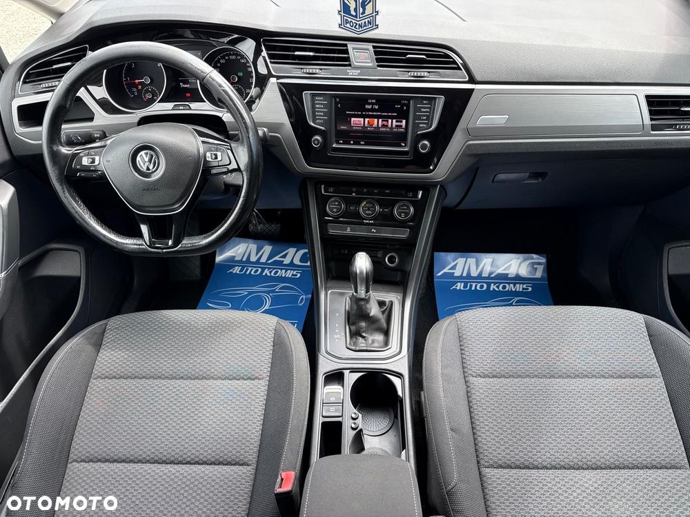 Volkswagen Touran 1.6 TDI SCR BlueMotion Technology DSG Trendline - 19