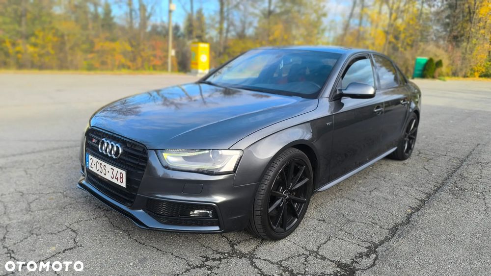 Audi S4 Limousine - 1