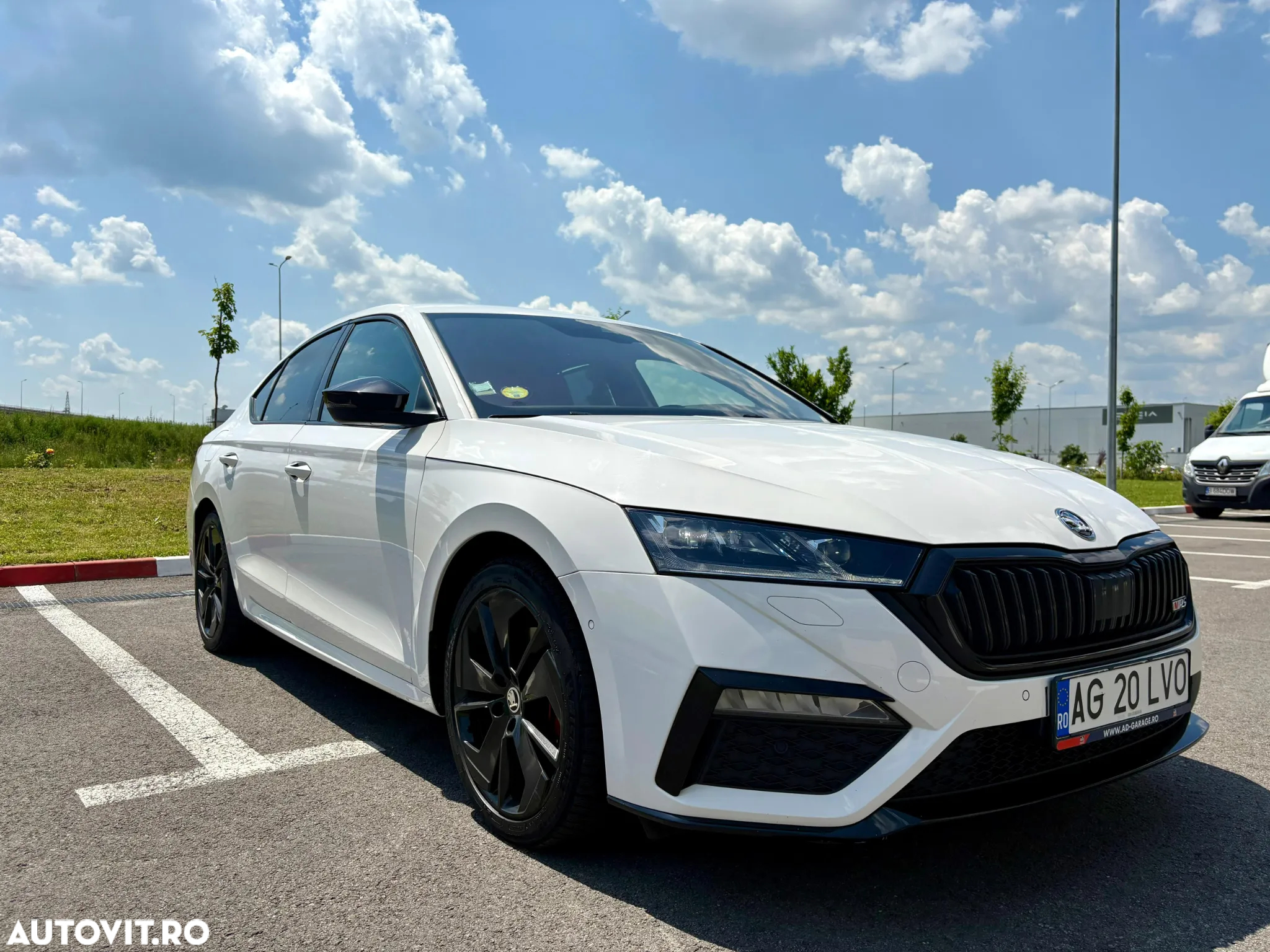 Skoda Octavia 2.0 TDI DSG RS - 6