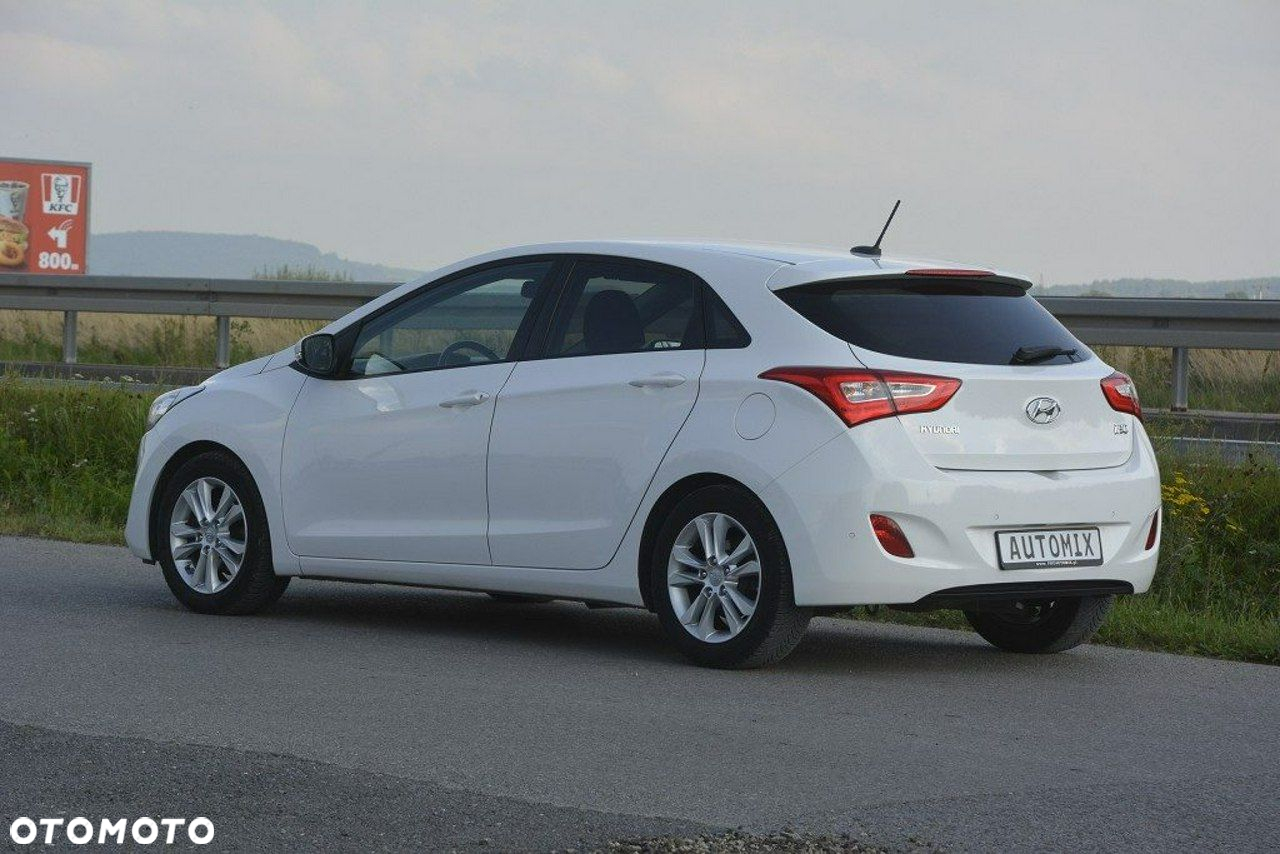 Hyundai i30 1.6 CRDi BlueDrive Go - 5