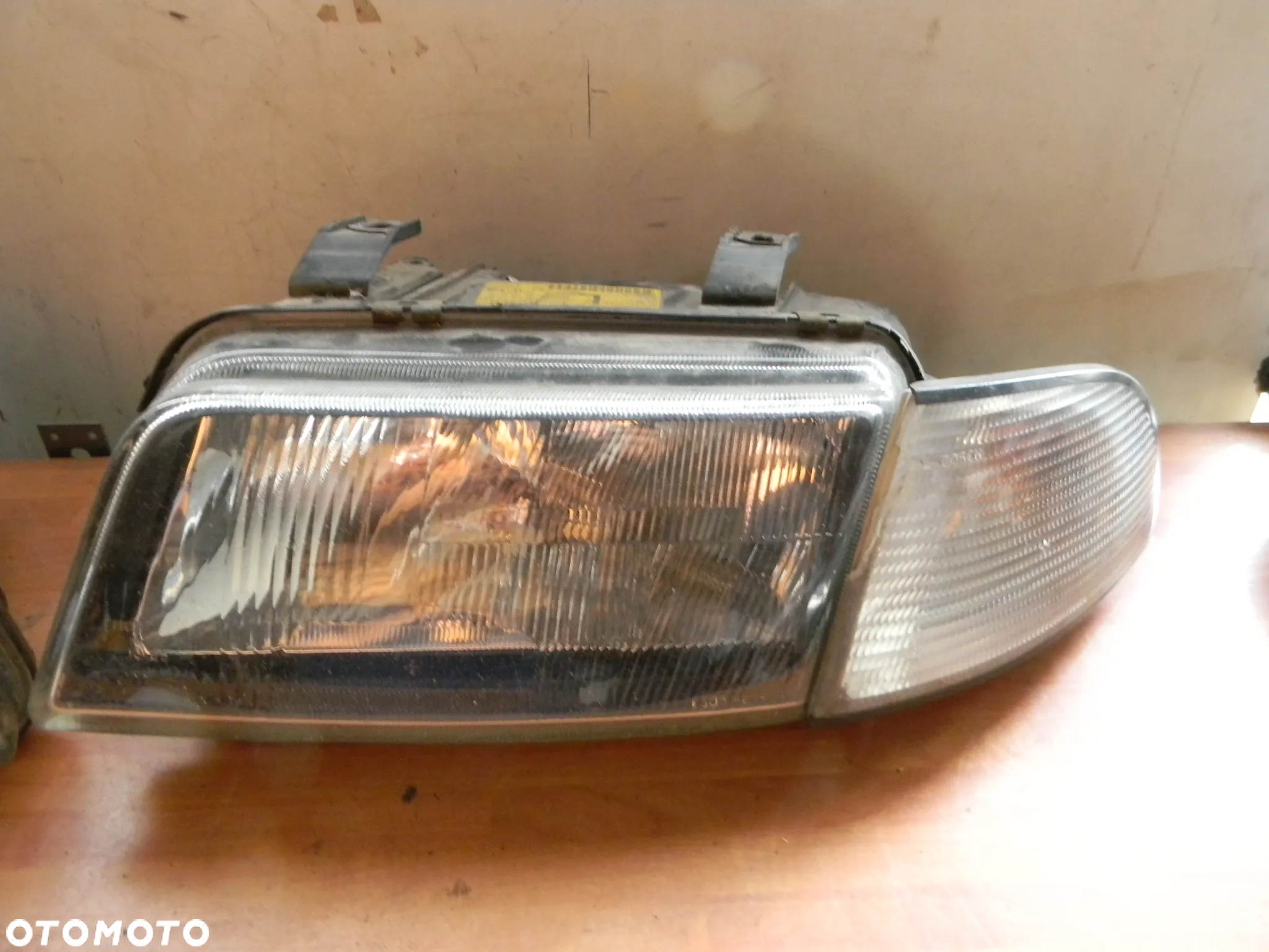 lampa lewa prawa przód AUDI A4 B5 94-98 BOSCH EUROPA - 2
