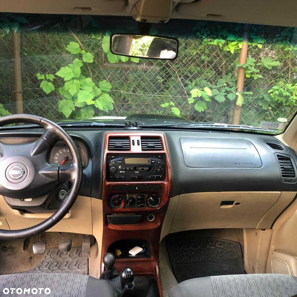 Nissan Terrano - 7