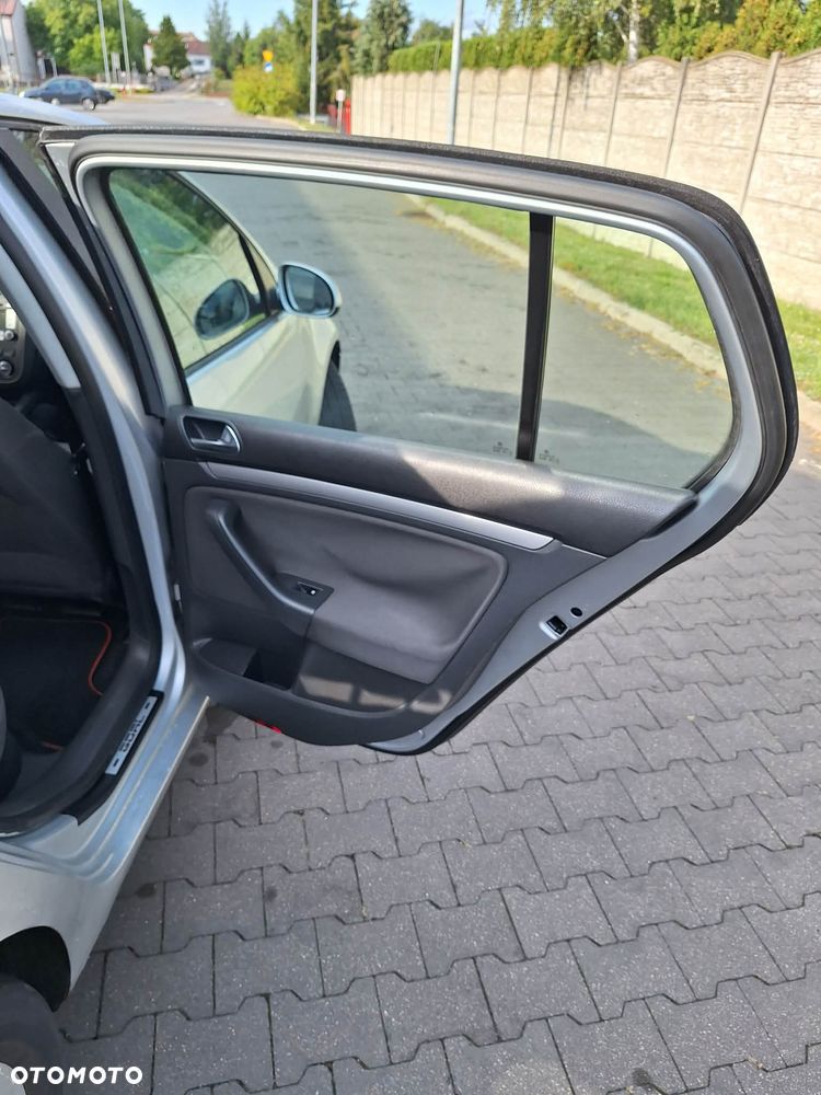 Volkswagen Golf 1.9 TDI Goal - 14