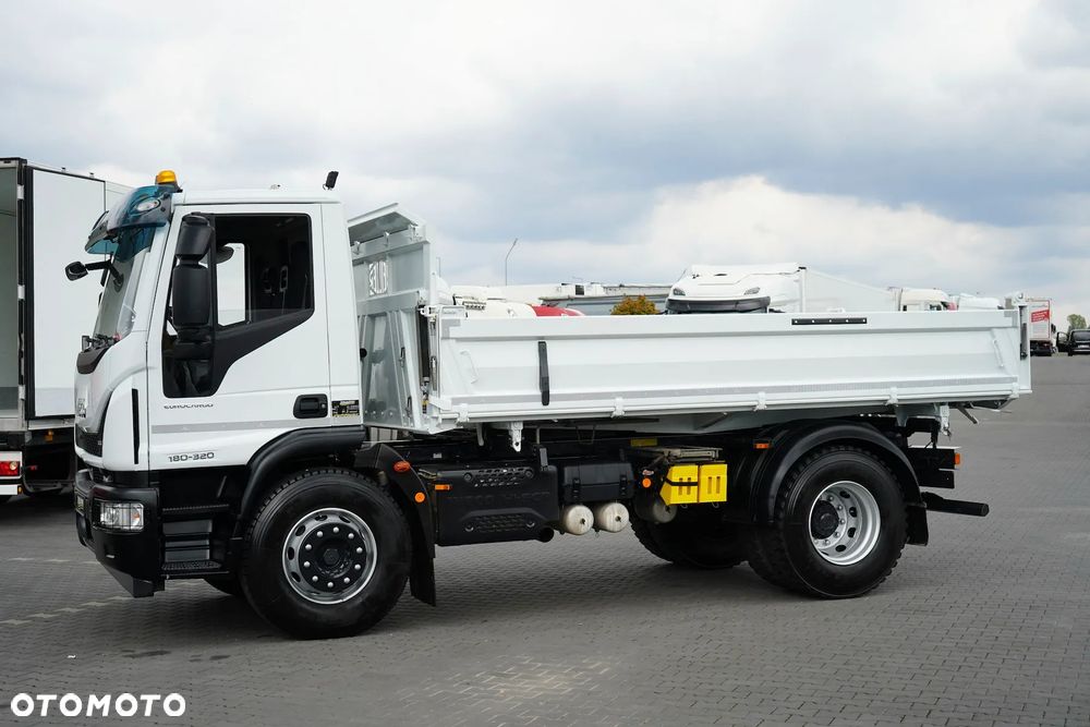 Iveco EUROCARGO / 180-320 / E 6 / WYWROTKA / ŁAD. 10 490 KG - 25