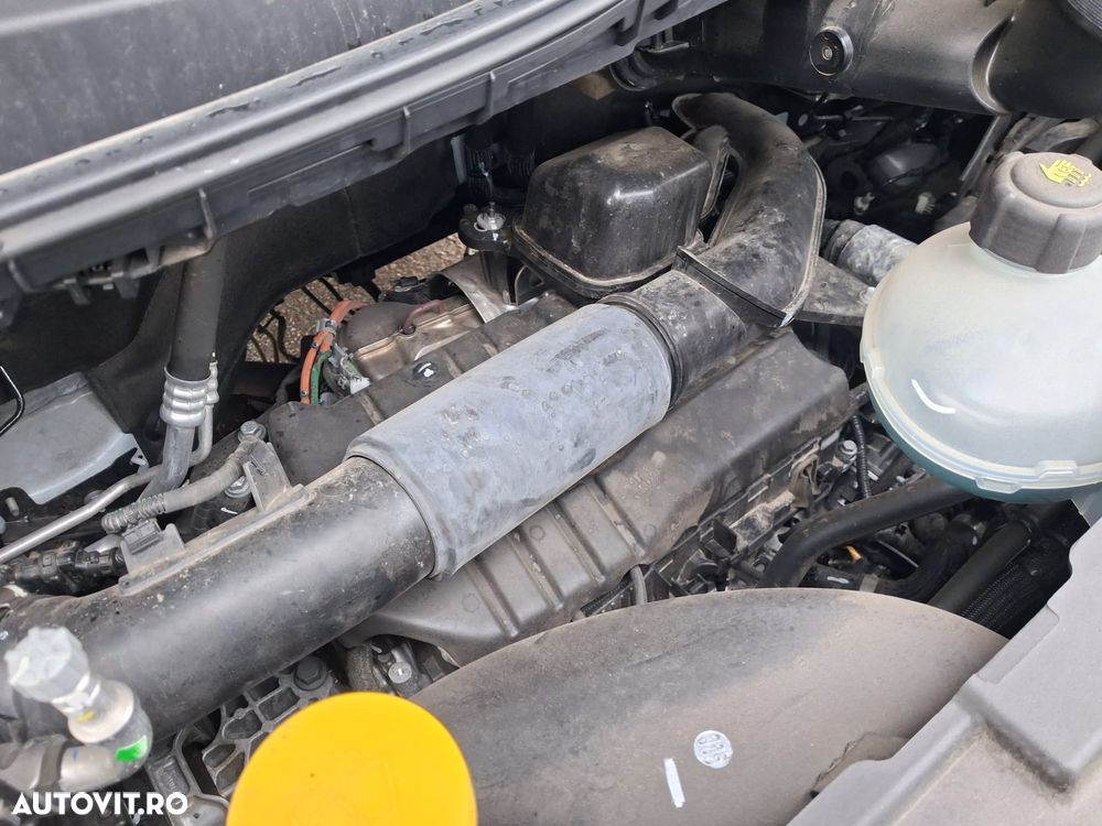 Renault Master Furgon Model Nou - 20