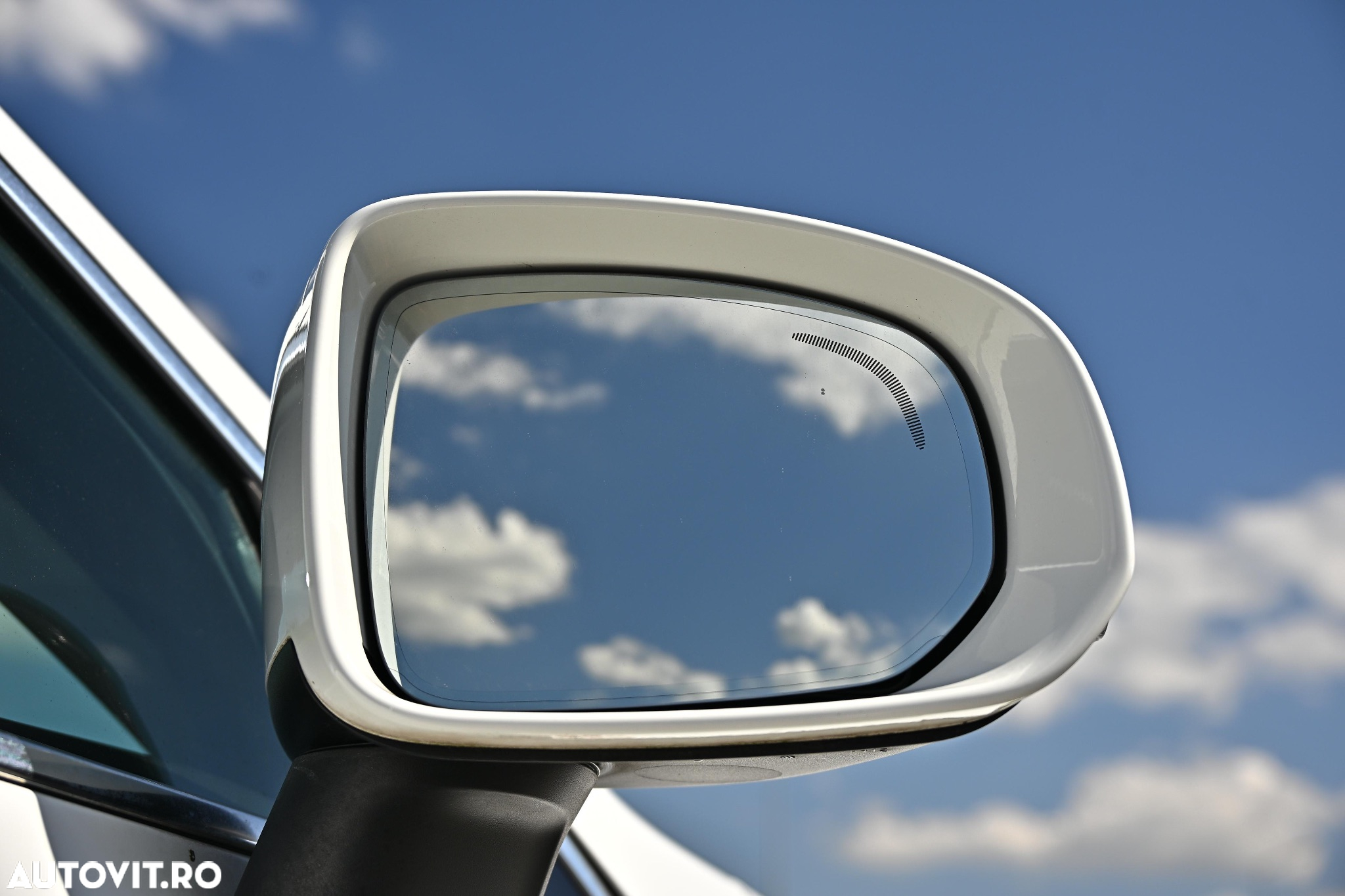 Volvo XC 60 D4 AWD Geartronic Inscription - 26
