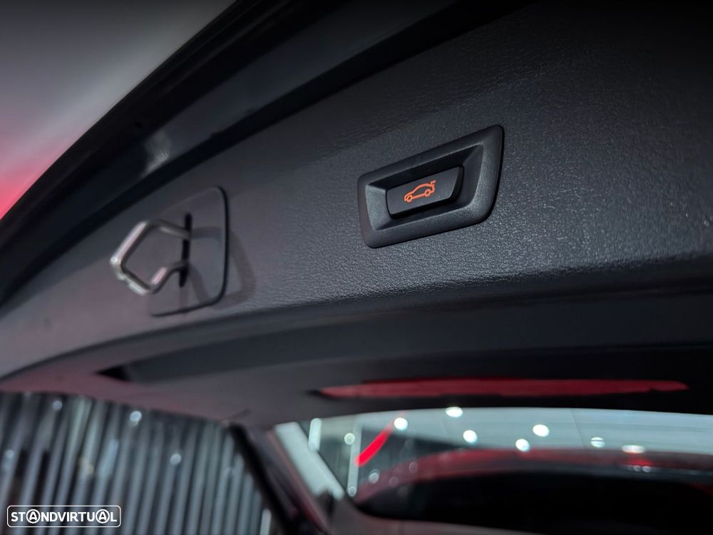 BMW X1 25 e xDrive - 35