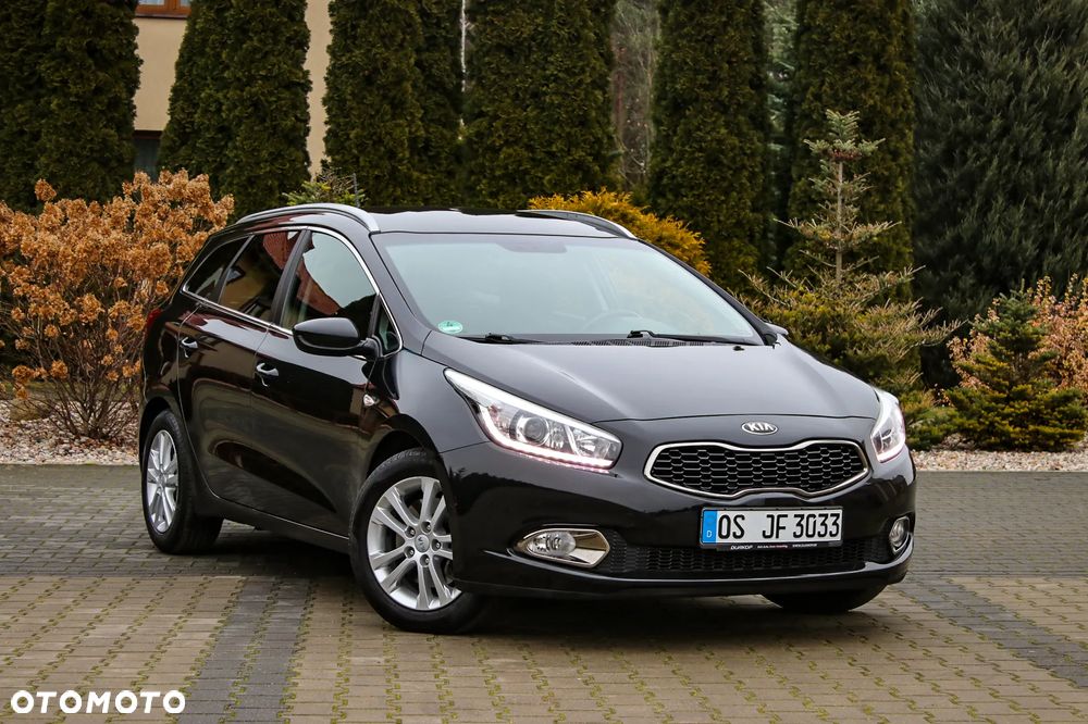 Kia Ceed 1.6 CRDi 128 Platinum Edition - 12