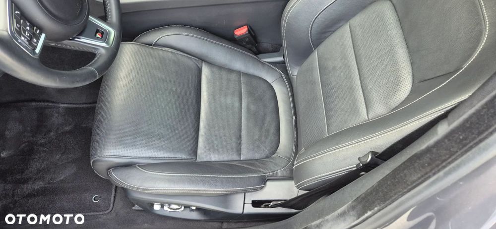 Jaguar XF 3.0 V6 AWD S - 13