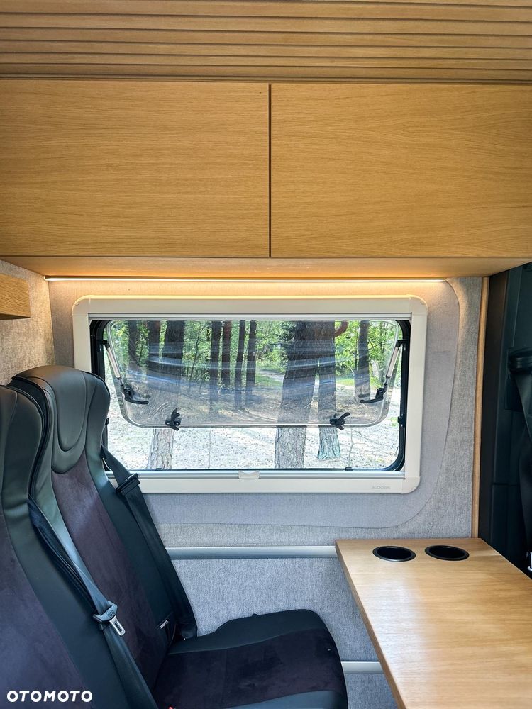 Mercedes-Benz Sprinter - 8