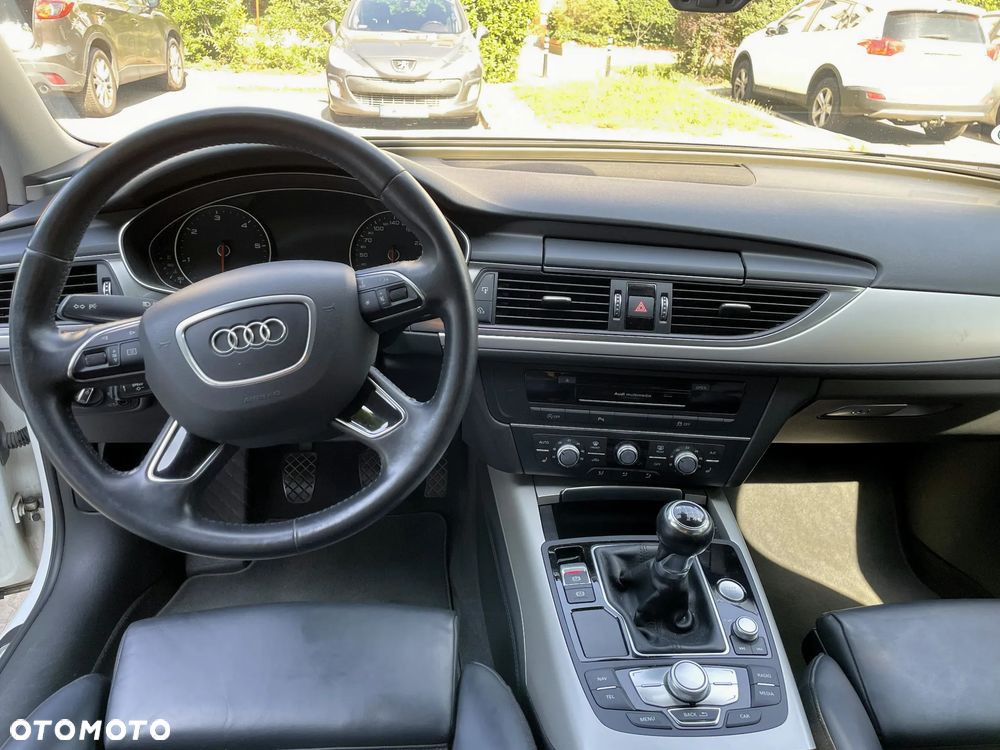 Audi A6 Avant 2.0 TDI Ultra - 14