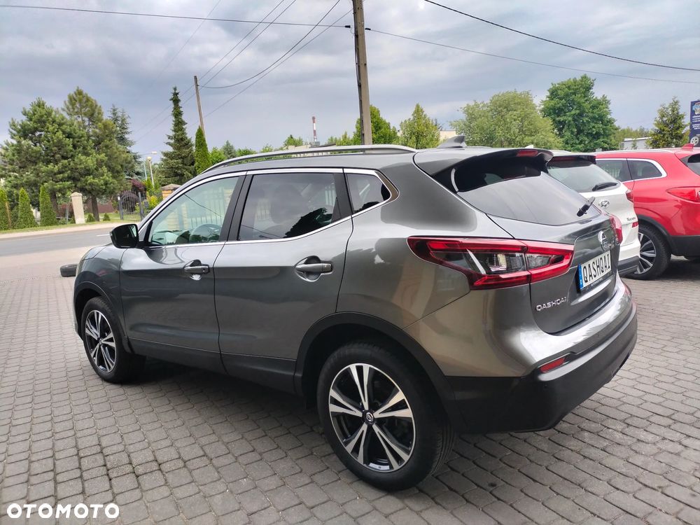 Nissan Qashqai 1.3 DIG-T N-Connecta EU6d - 11