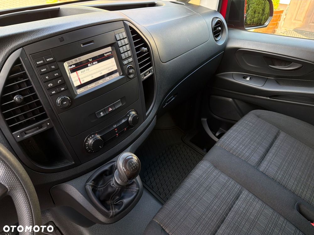 Mercedes-Benz VITO 114 CDI / EXTRA LONG / ORUROWANY / HAK / WYBITA PAKA / BARDZO MAŁY PRZEBIEG / Salon Polska / Jak Fabrycznie NOWY / NIESPOTYKANE JEDYNE TAKIE !! - 33