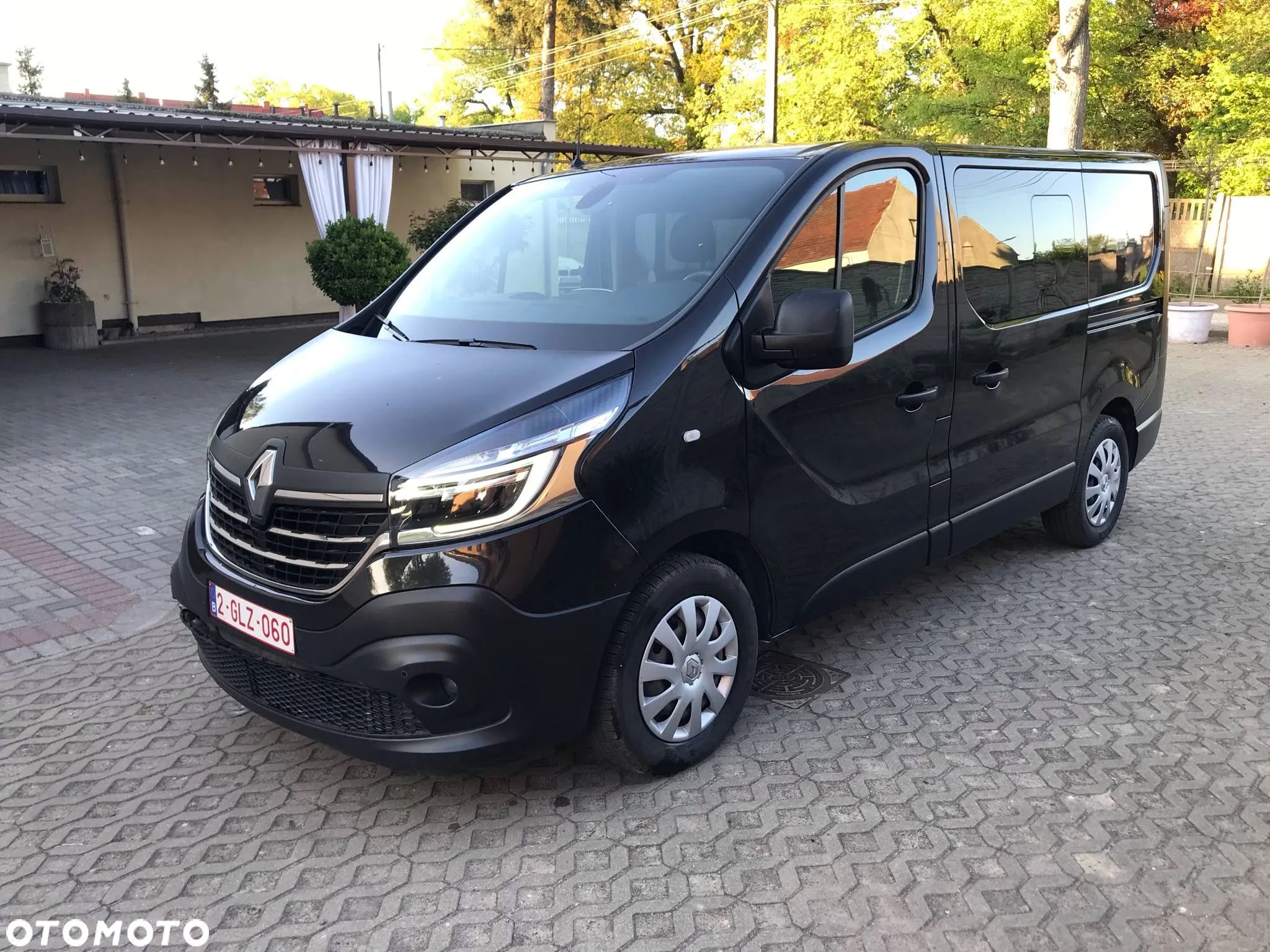 Renault Trafic - 1