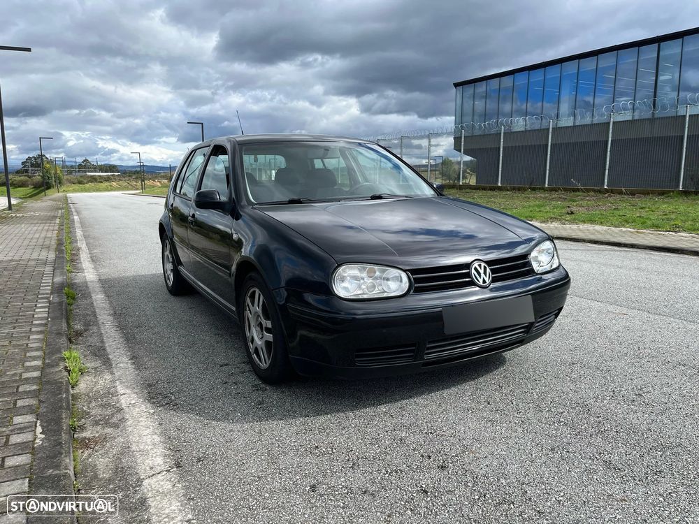 VW Golf - 1