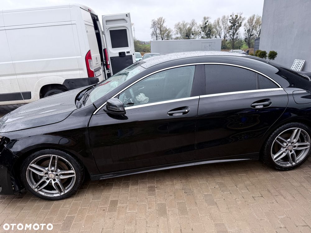 Mercedes-Benz CLA 220 (CDI) d AMG Line - 19