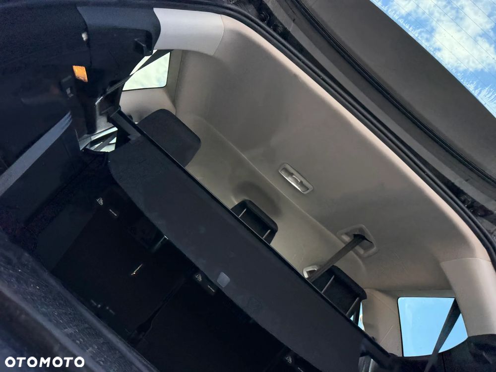 Citroën C4 SpaceTourer Grand 1.2 PureTech More Life S&S - 12
