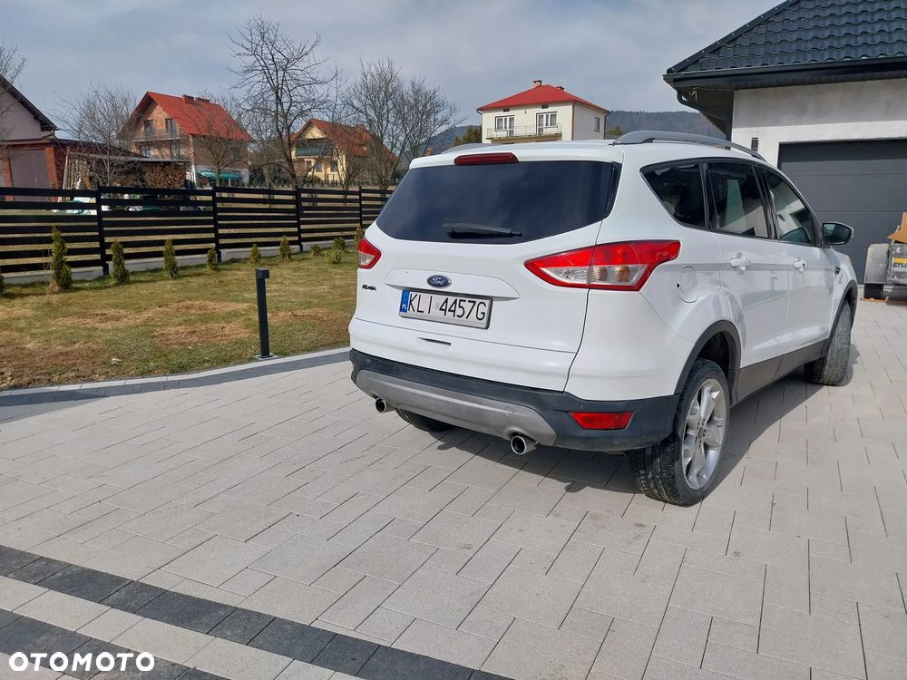 Ford Kuga - 9