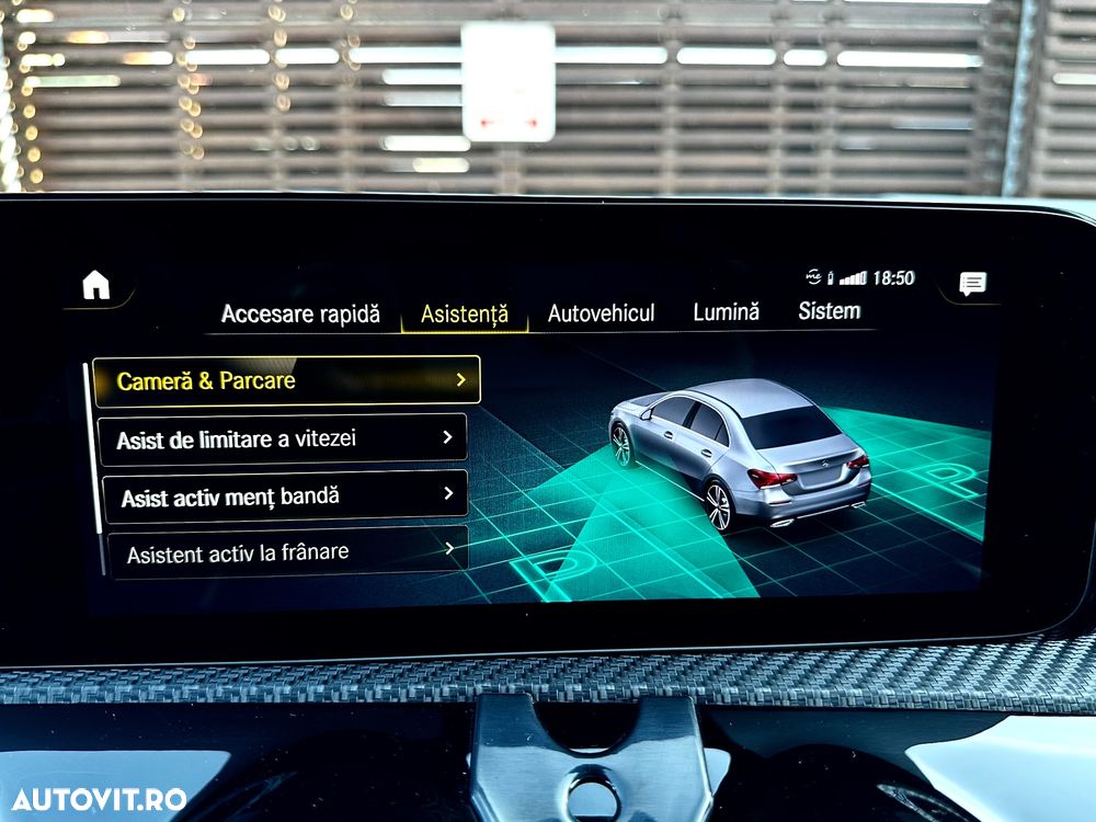 Mercedes-Benz A 180 d 8G-DCT Special Edition - 23