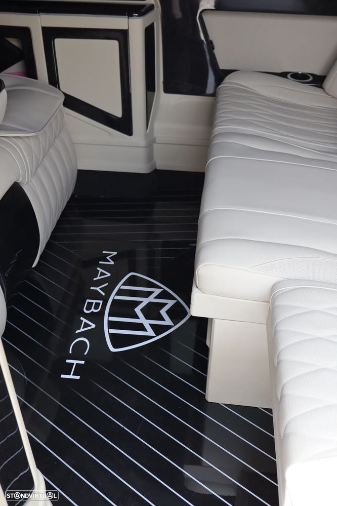 Mercedes-Benz Vito Tourer - 28