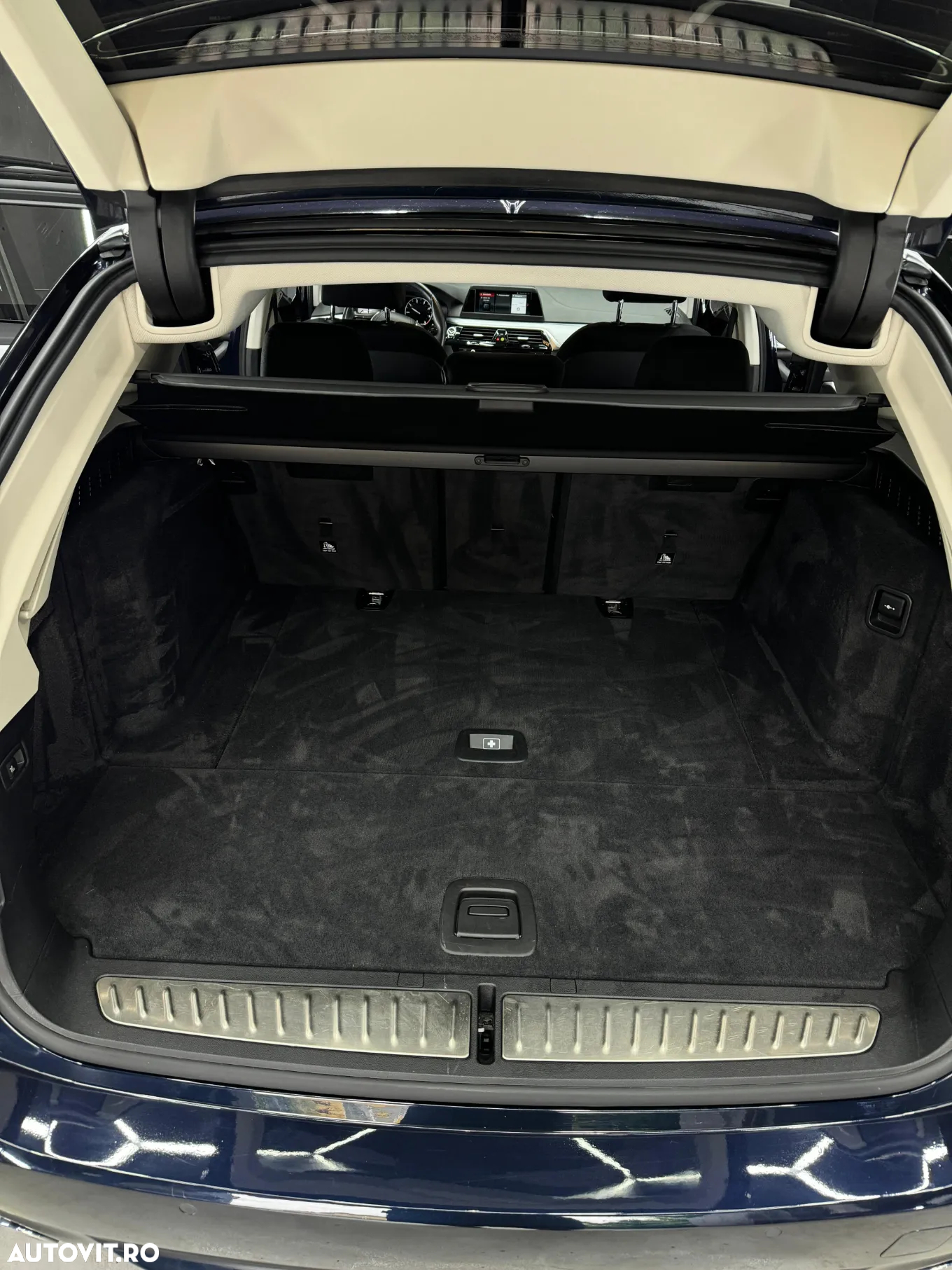 BMW Seria 5 520d xDrive Aut. - 12