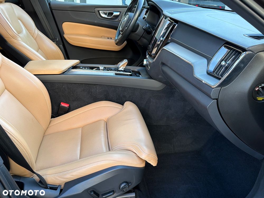 Volvo XC 60 B4 D Geartronic Inscription - 9