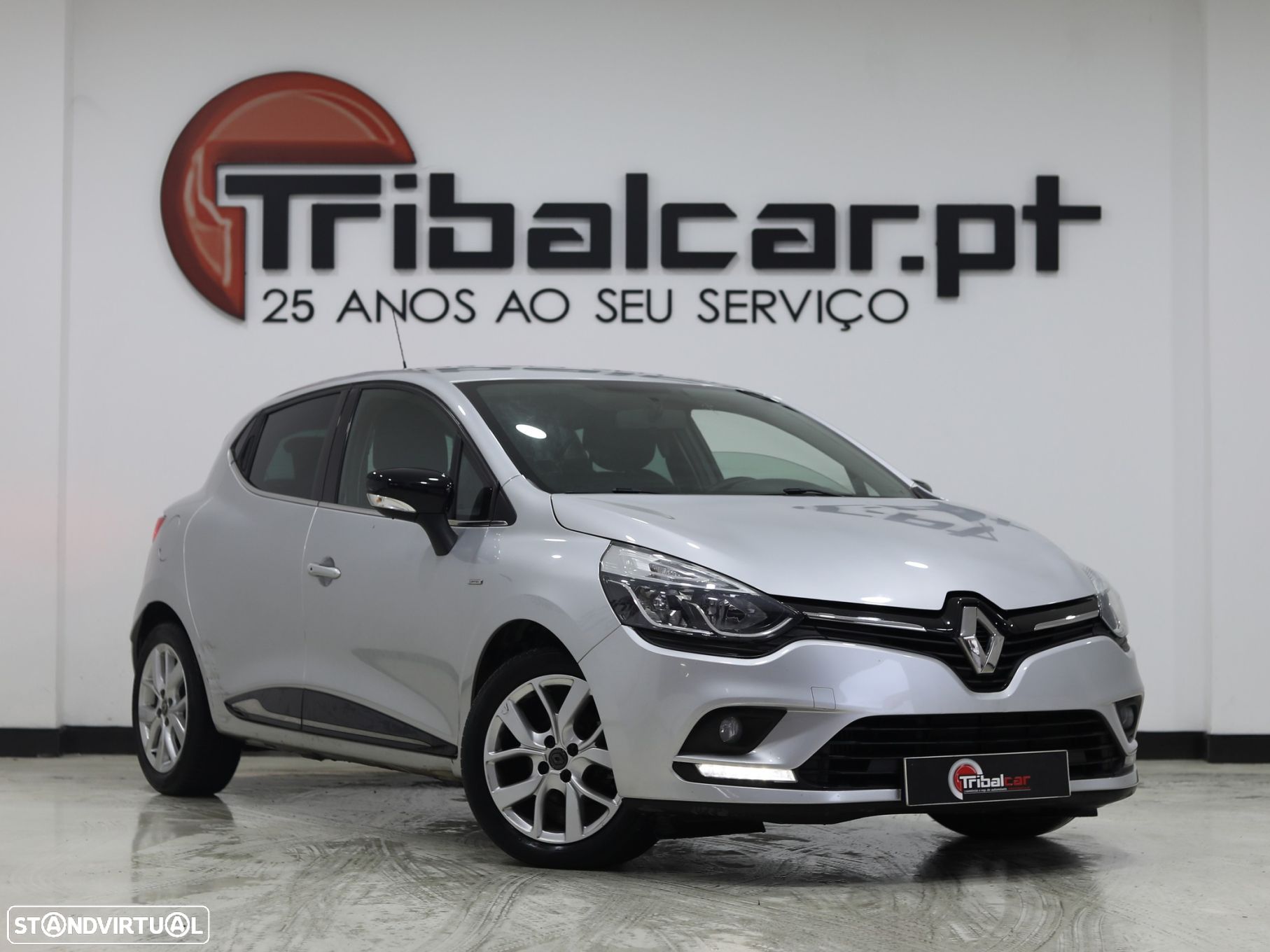 Renault Clio 0.9 TCe Limited Bi-Fuel - 1