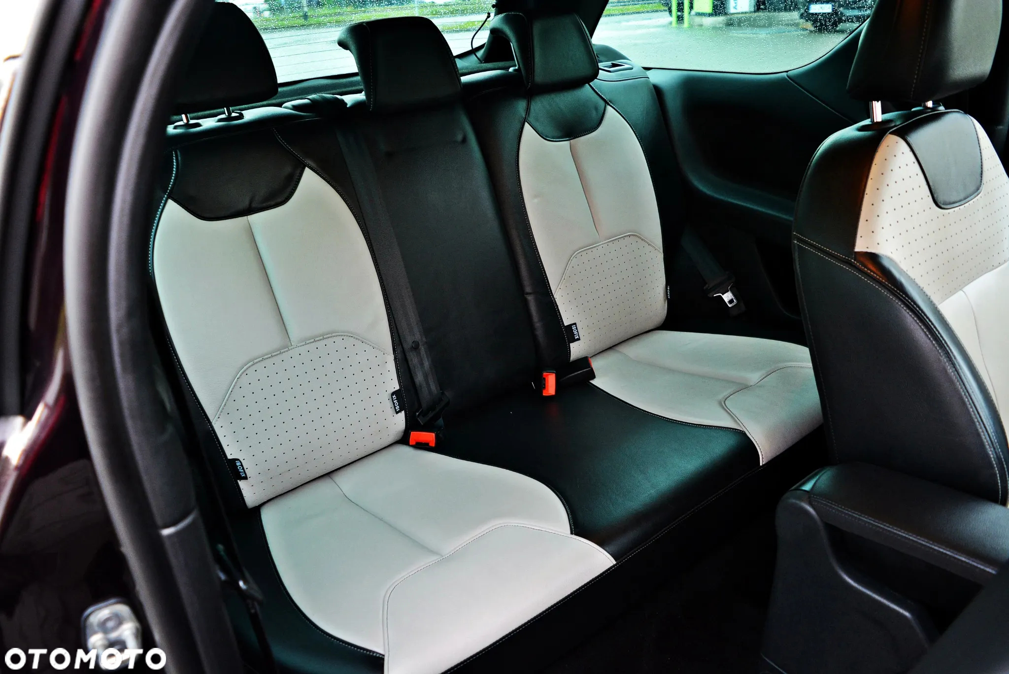 Citroën DS3 1.2 PureTech SoChic S&S - 18
