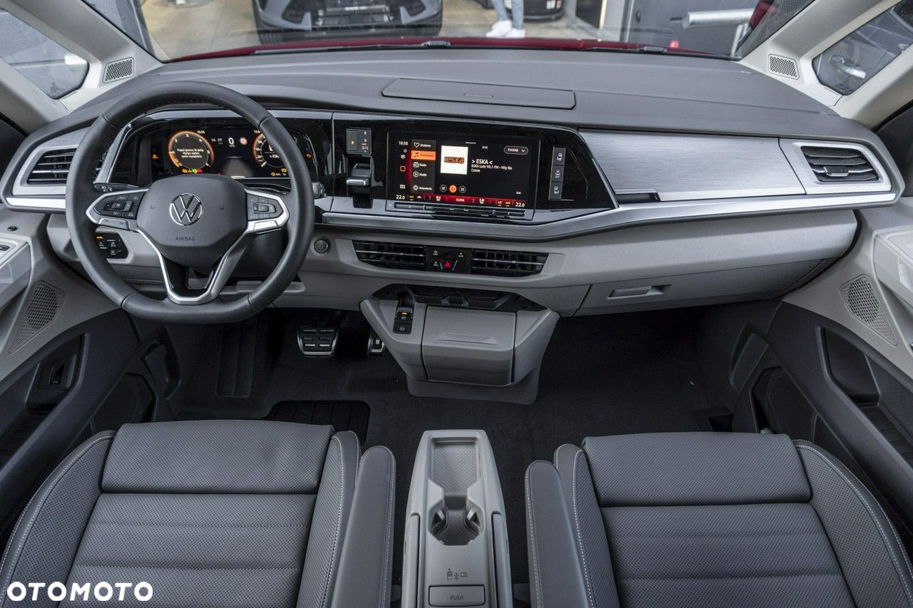 Volkswagen Multivan - 19