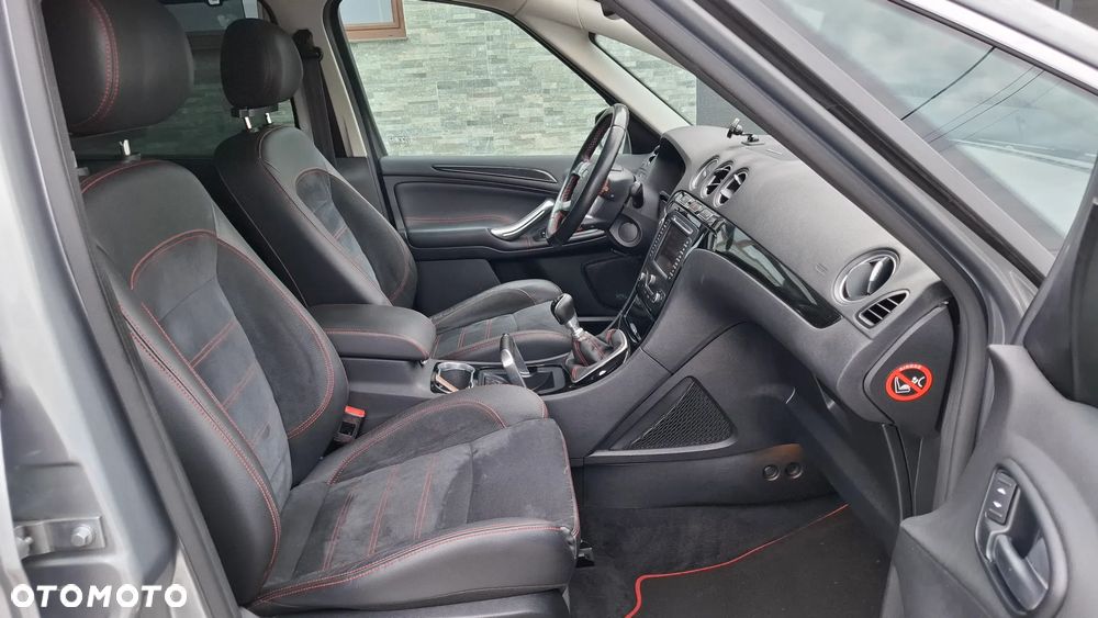 Ford S-Max 2.0 TDCi DPF Titanium X - 31