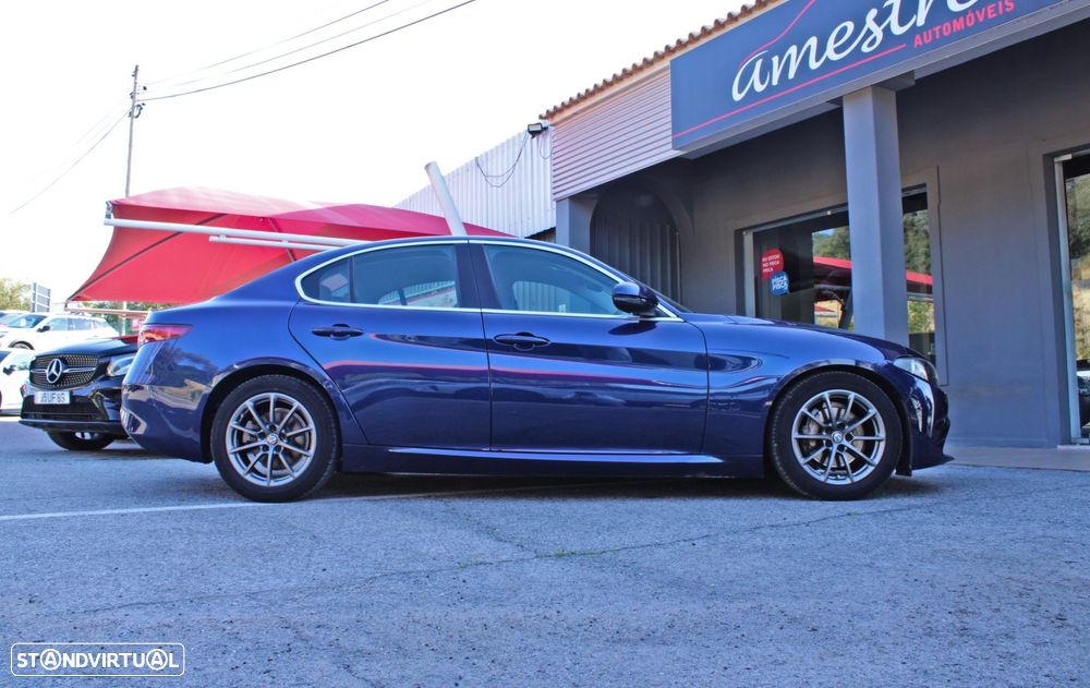 Alfa Romeo Giulia 2.2 D Super AT8 - 4