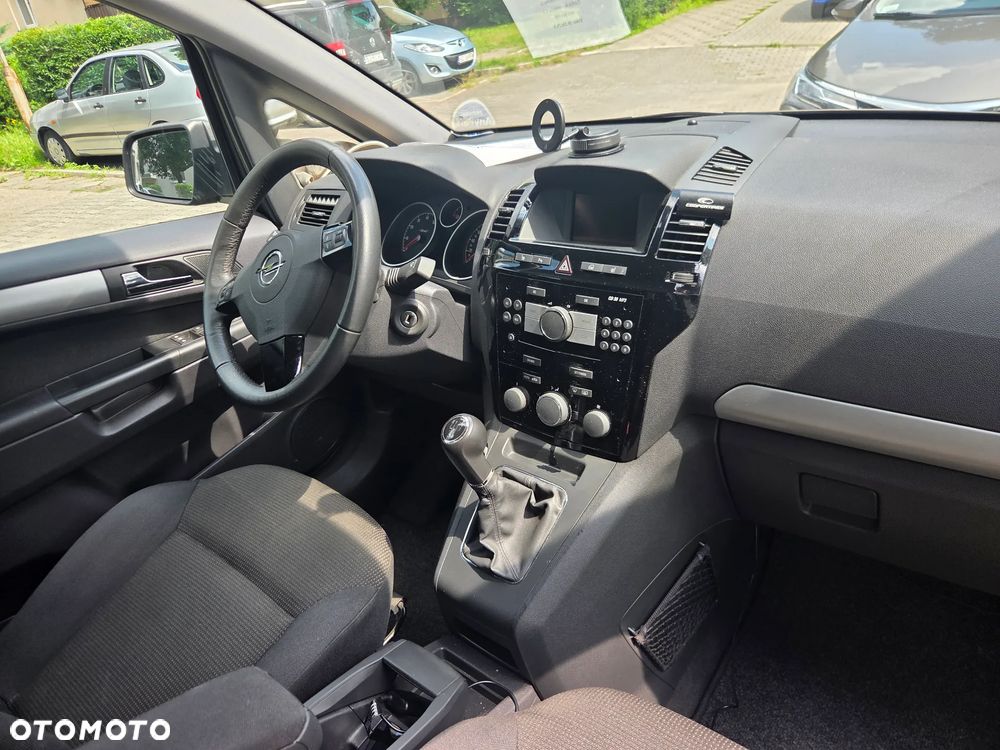 Opel Zafira 1.8 Elegance - 4