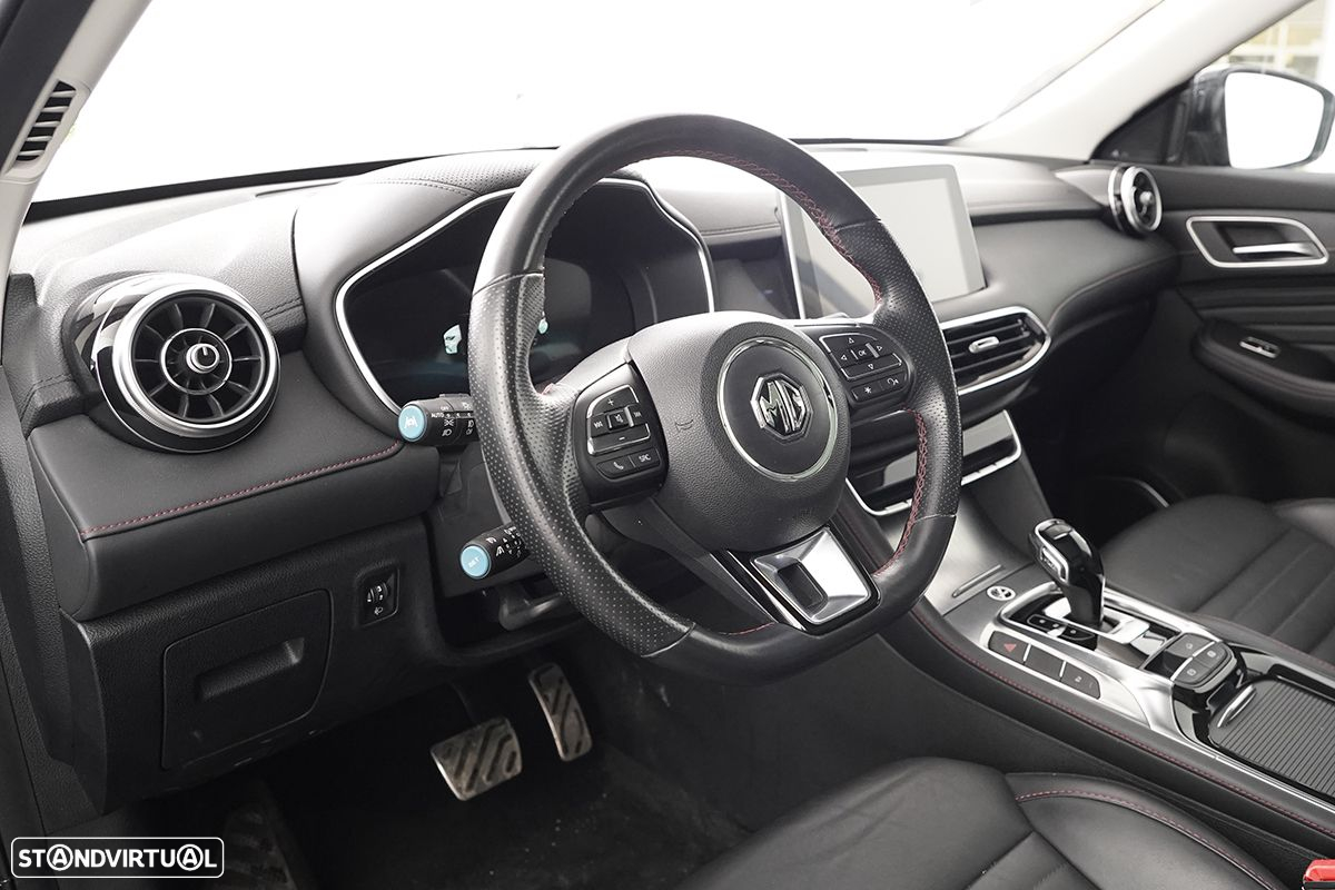 MG EHS 1.5 T-GDI Plug-in Hybrid Luxury - 7