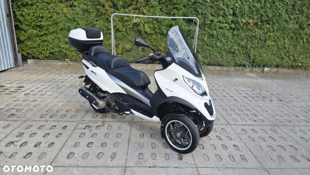 Piaggio MP-3