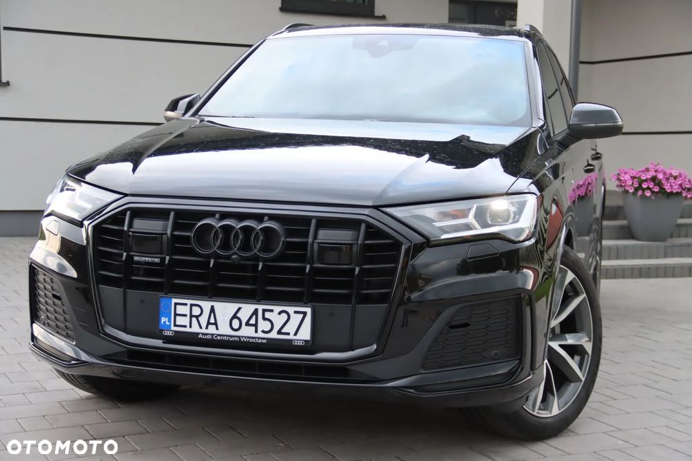 Audi Q7 - 1