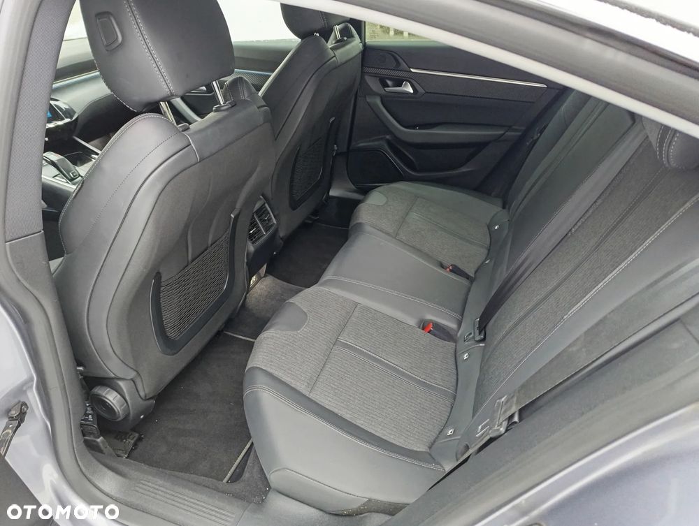 Peugeot 508 BlueHDi 130 EAT8 Allure Pack - 14