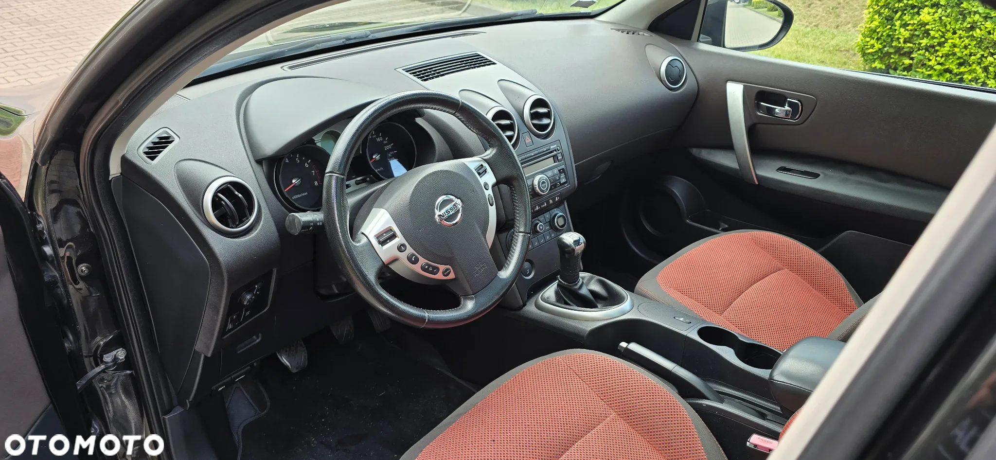 Nissan Qashqai - 14